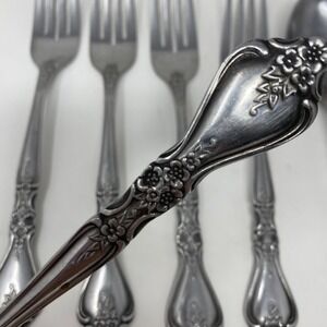Vtg 6pc Set Wm. Rogers & Son Flatware Mid-Century Silver Floral Stainless Korea